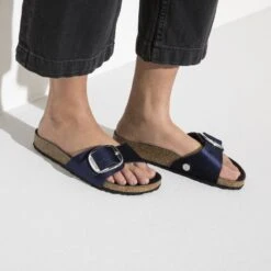 Birkenstock Madrid Big Buckle Velvet -Urban Stride Shop 1020160 f closeup f