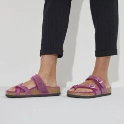 Birkenstock Mayari Shearling Oiled Leather -Urban Stride Shop 1023199 f closeup f