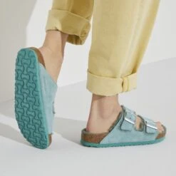 Birkenstock Arizona Shearling Suede Leather 15 Birkenstock Arizona Shearling Suede Leather -Urban Stride Shop 1023259 f closeup f