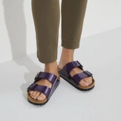 Birkenstock Arizona Birko-Flor Patent 14 Birkenstock Arizona Birko-Flor Patent -Urban Stride Shop 1023372 f closeup f